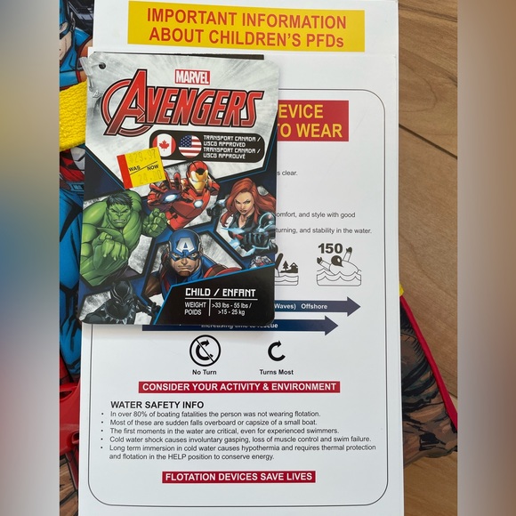 NWT Marvel Avenger’s Kids Swim Vest - Picture 2 of 3